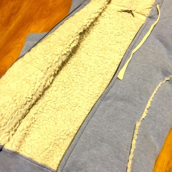 Old Navy Purple Sherpa Vest Size XS - Picture 7 of 11